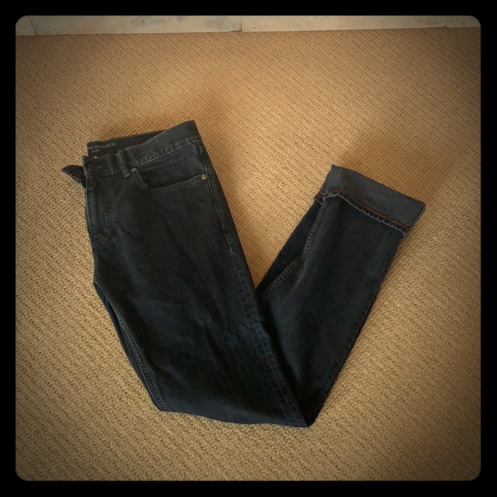 Black slim-straight jeans.